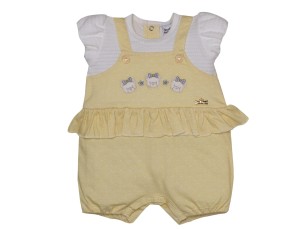 Macacão curto sonho magico 