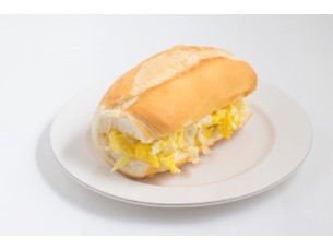 Pão com ovo