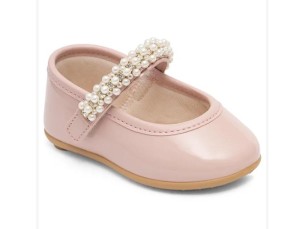 Sapatilha nude com perolas