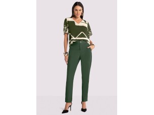 BLUSA ESTAMPADA EM VISCOSE COM DECOTE V - ESSÊNCIA VERDE