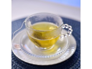 Xícara de chá com pires 