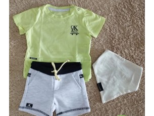 Conjunto infantil menino body com bermuda e babador 