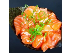 TEMAKI SALMÃO CRU SEM ARROZ