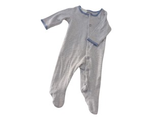 Macacão infantil em carter