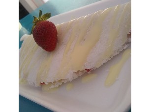 MORANGO E LEITE CONDENSADO 