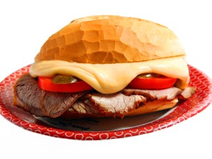 CHURRASCO COM QUEIJO