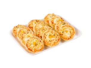 MINI PIZZA FRANGO COM CATUPIRY
