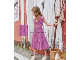 Conjunto Infantil Cropped e Saia Midi