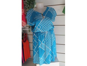 Vestido estampado feminino com detalhes em elástico na cintura e zíper no busto com manga curta na cor azul claro e branco
