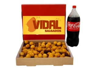 100 salgados + refrigerante de 2 litros