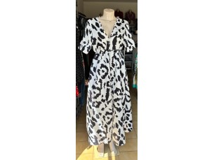 Vestido preto e branco feminino