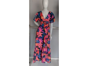 Vestido longo florido com manga curta