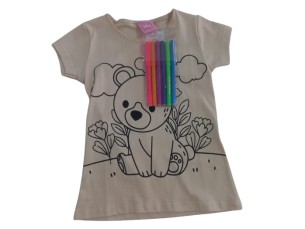 Camiseta infantil para colorir com canetinhas